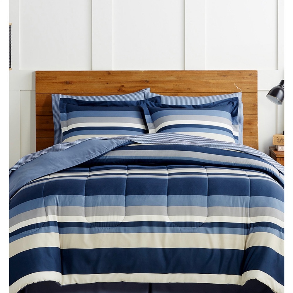 Reversible 8-PC. Comforter Sets